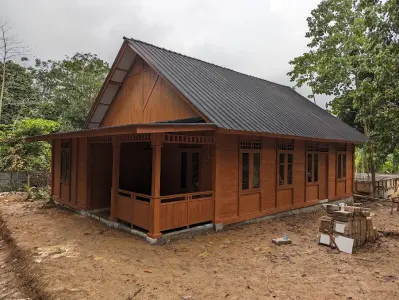 Jasa Pembuatan Rumah Kayu Dengan Sistem Laminasi Di Kabupaten Sukabumi
