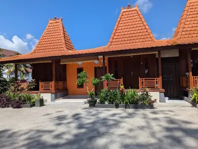 Harga Jasa Pembuatan Rumah Kayu Dengan Sistem Knock Down Di Kabupaten Karawang